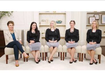 dressingyourtruth_staff